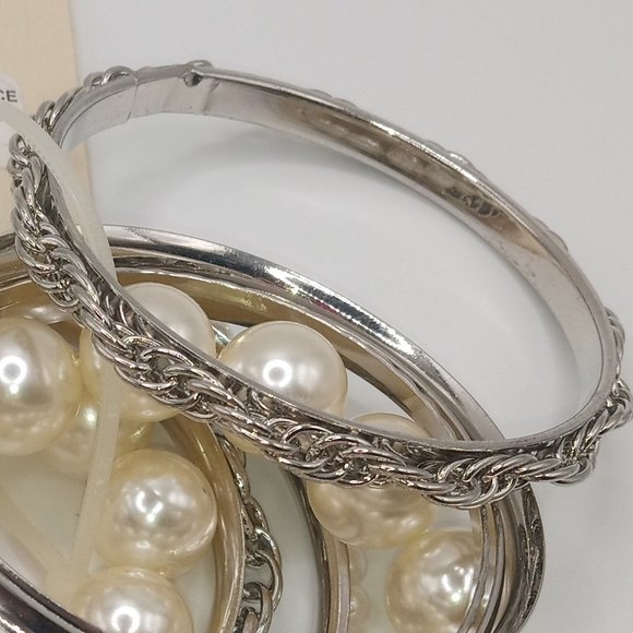Cato Silver Tone Bangle and Faux Pearl Stretch Bracelets Set Of 8 NWT - Picture 2 of 11